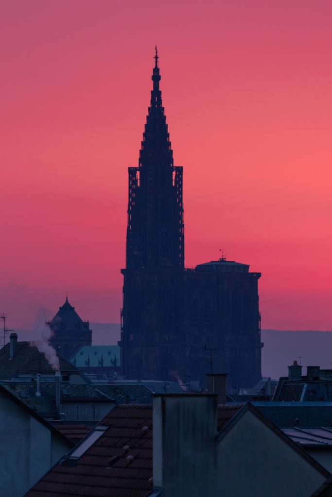 Oeuvre Le réveil de Notre Dame Autres sujets