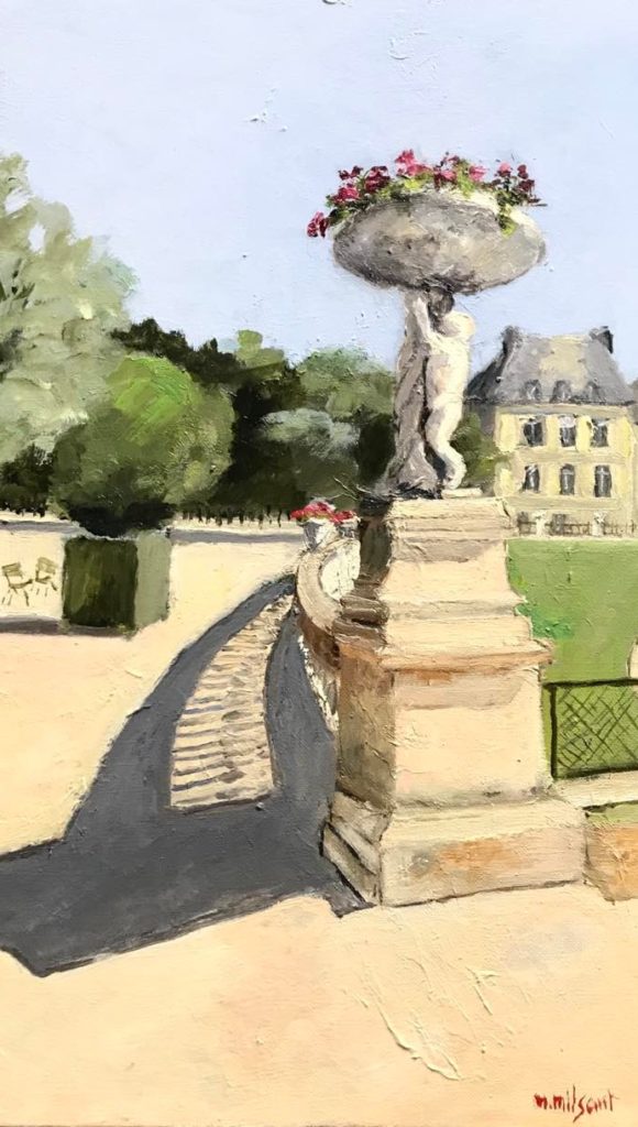 Jardin avec statue de pierre, balustrade et ombres projetées